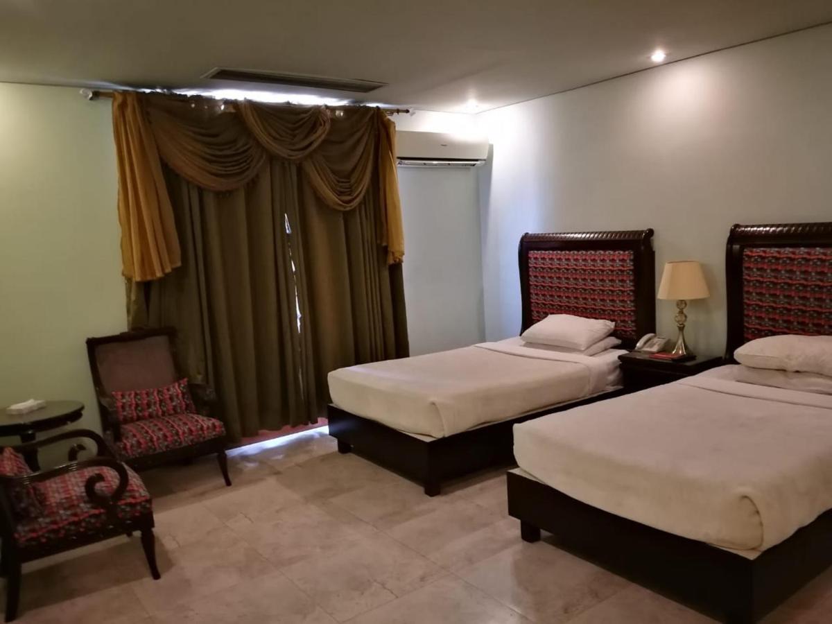 Regency Inn Hotel Lahore Exteriér fotografie