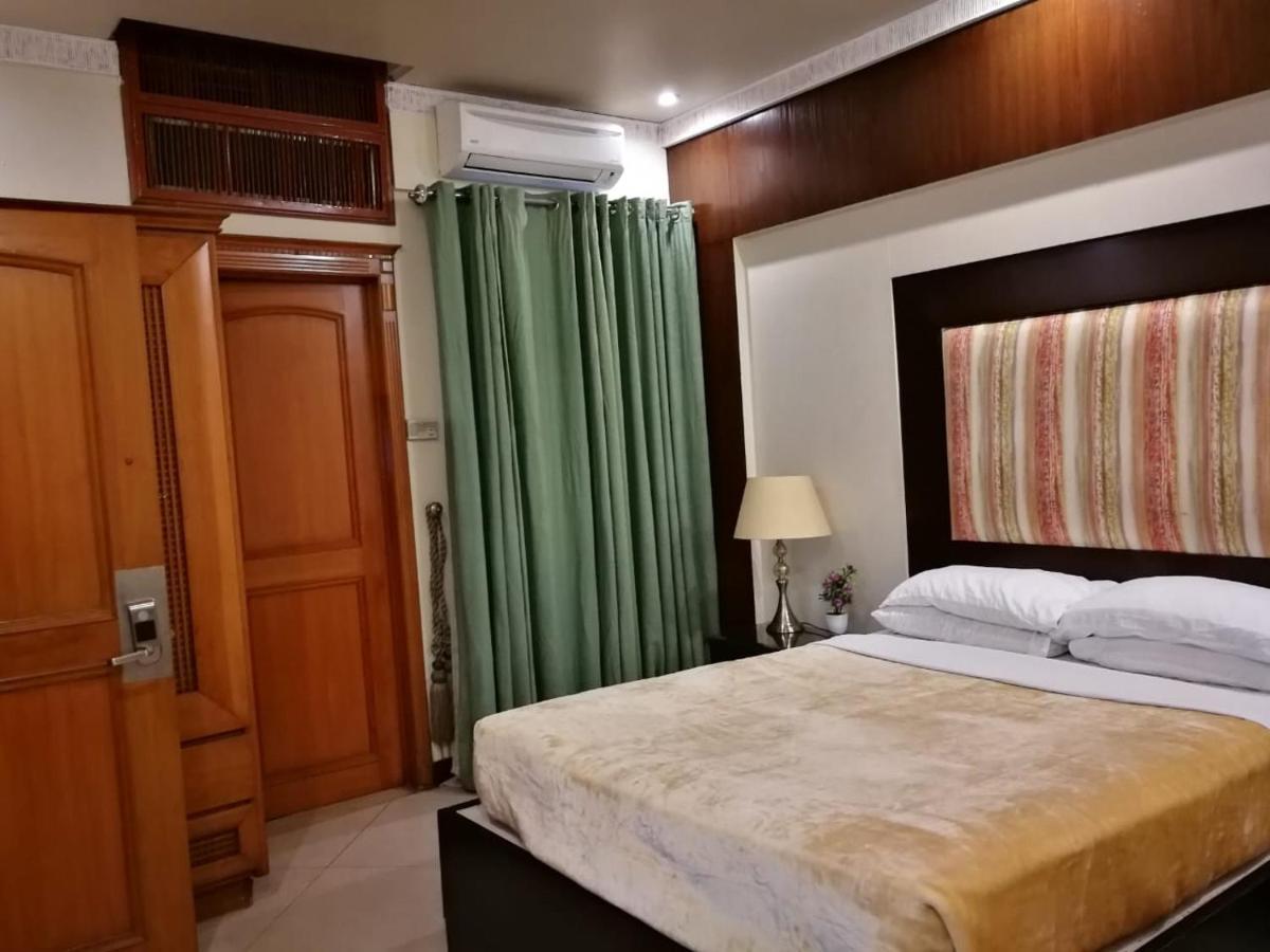 Regency Inn Hotel Lahore Exteriér fotografie