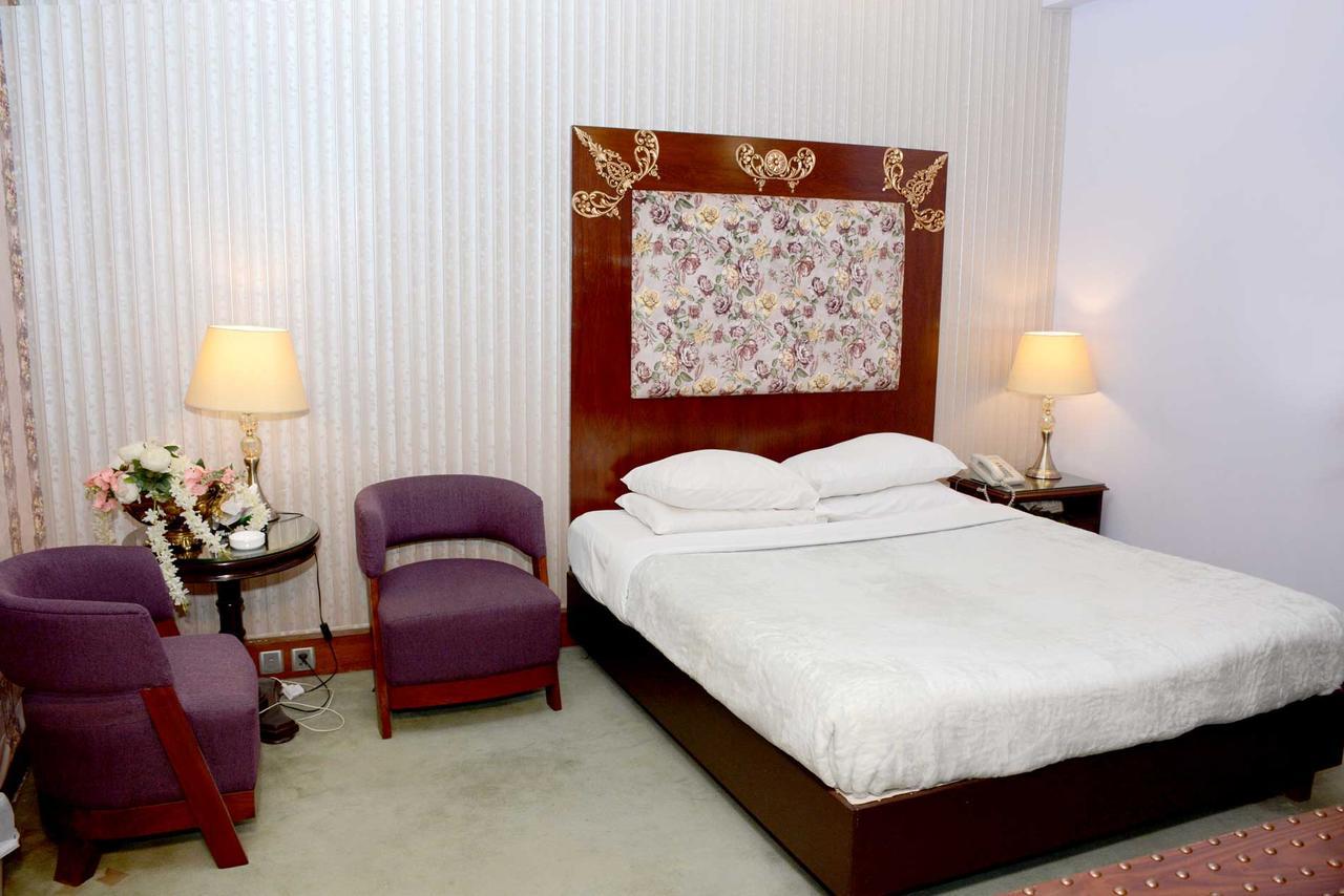 Regency Inn Hotel Lahore Exteriér fotografie