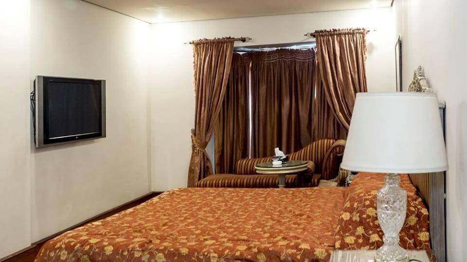 Regency Inn Hotel Lahore Exteriér fotografie