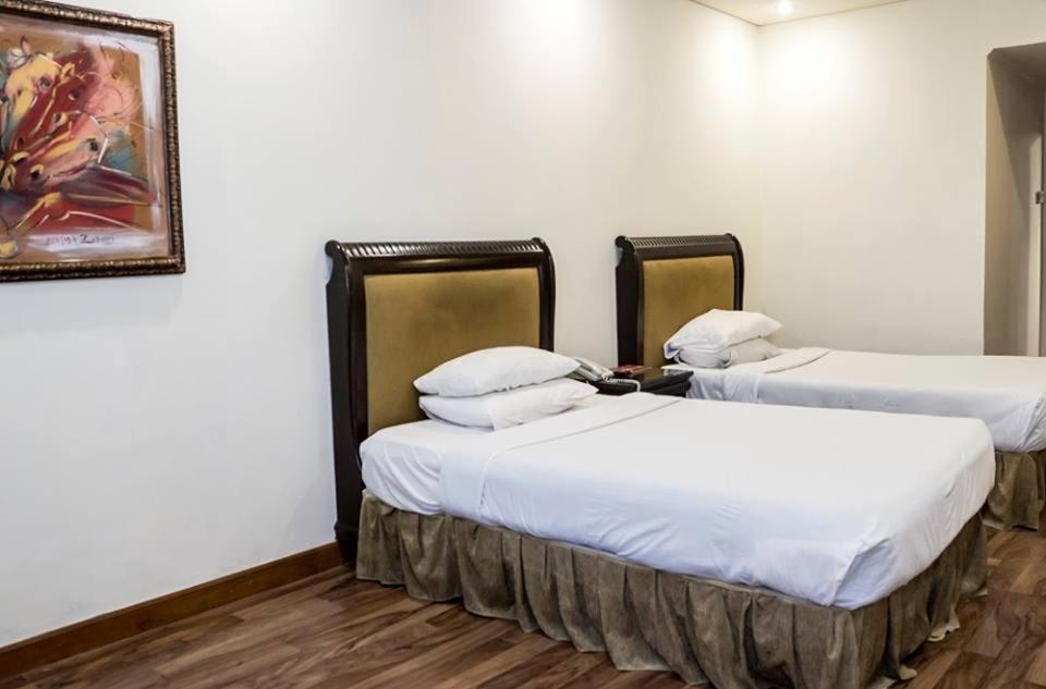 Regency Inn Hotel Lahore Exteriér fotografie
