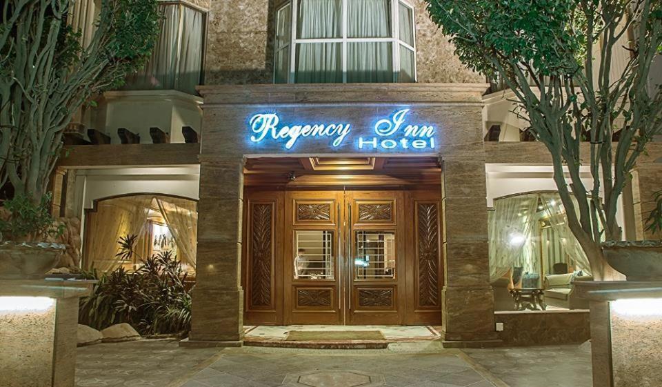 Regency Inn Hotel Lahore Exteriér fotografie